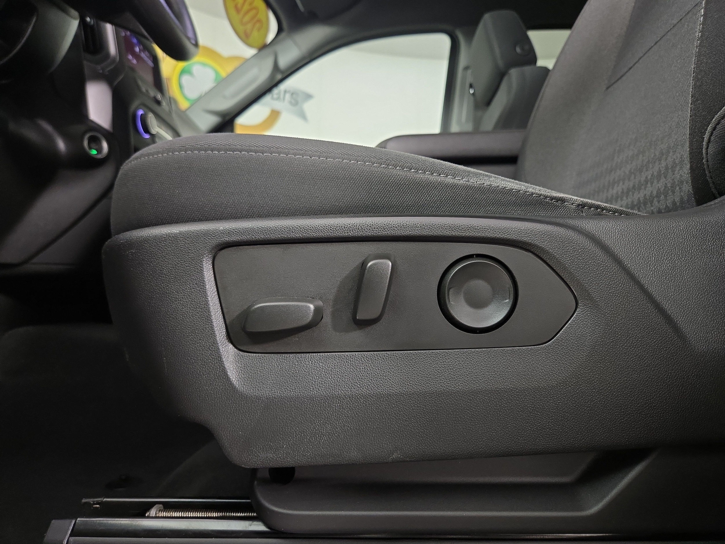 2022 Chevrolet Silverado 1500 Custom - Photo 30