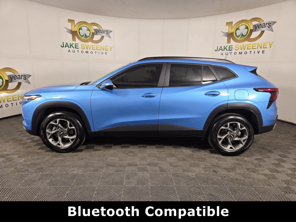 Used 2025 Chevrolet Trax LT SUV