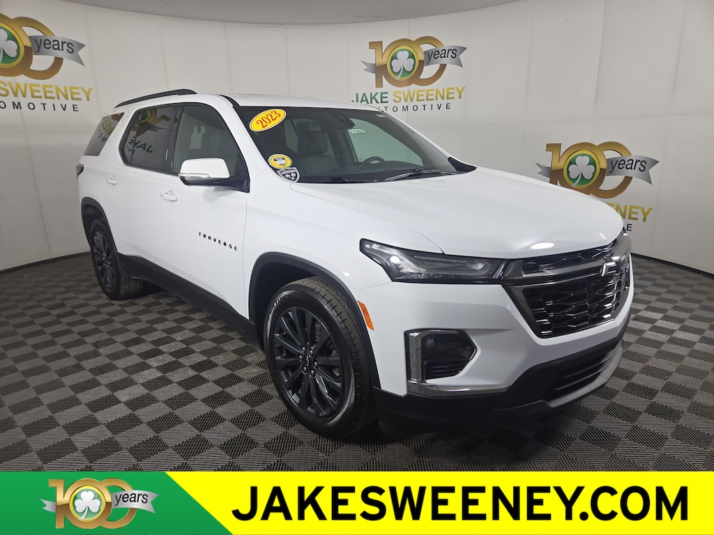 Used 2023 Chevrolet Traverse RS SUV