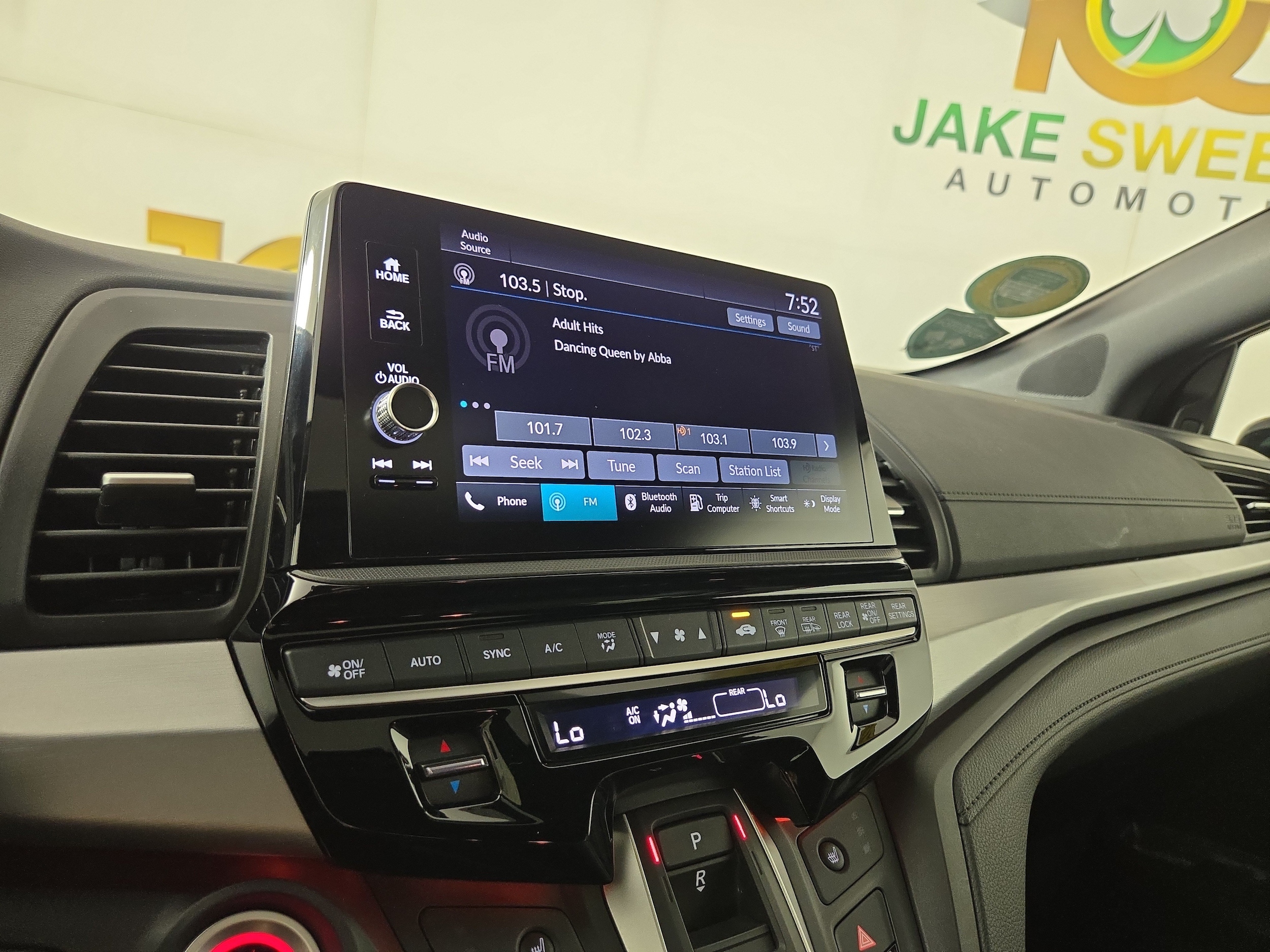 2025 Honda Odyssey Sport L - Photo 20