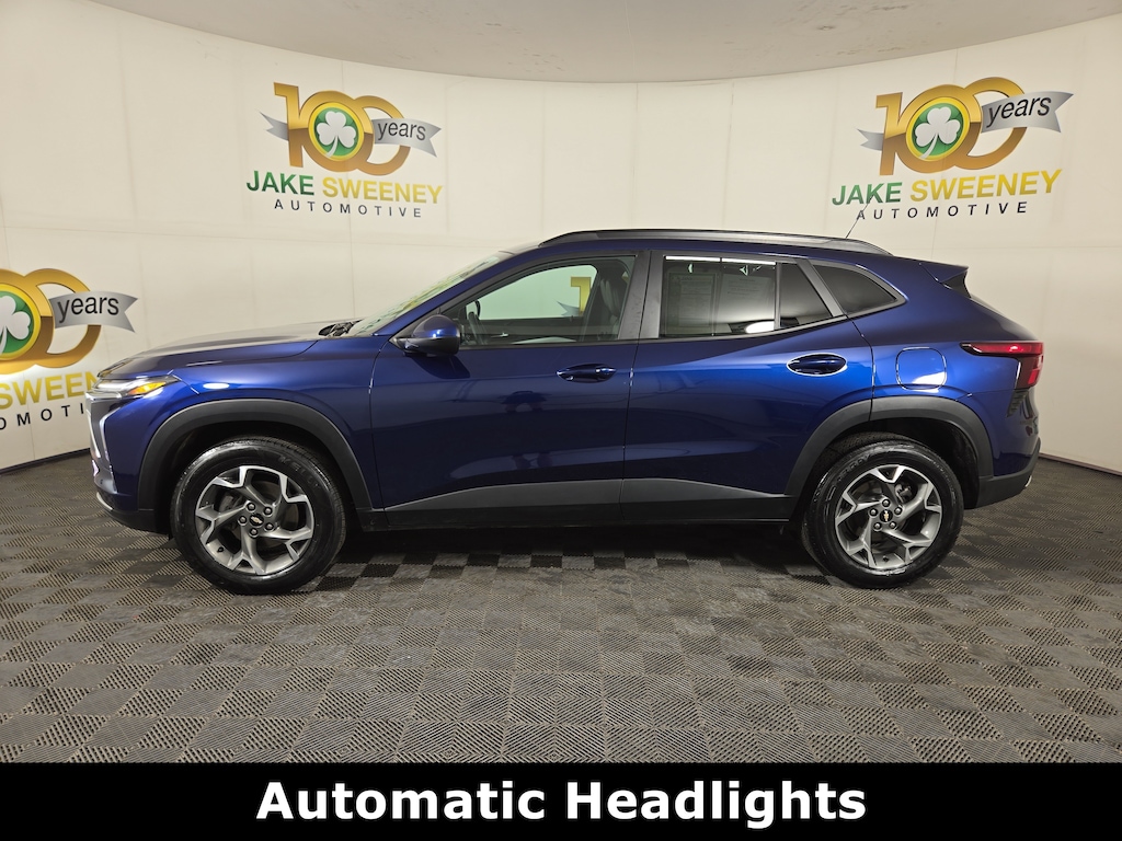 Used 2024 Chevrolet Trax LT SUV