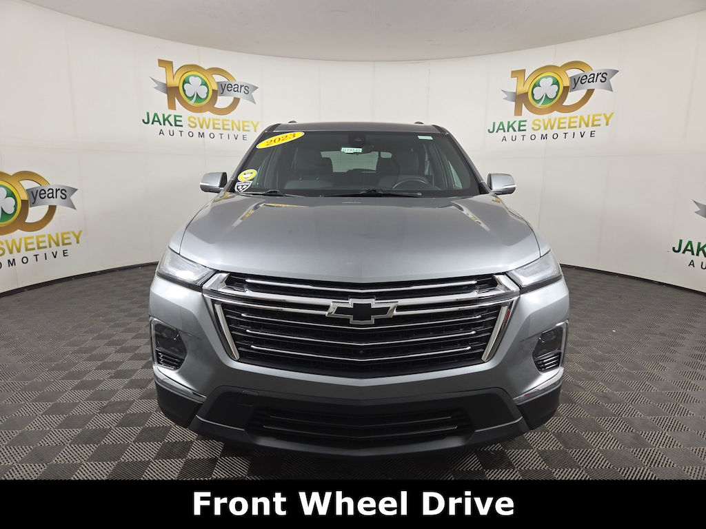 Used 2023 Chevrolet Traverse LT Cloth SUV