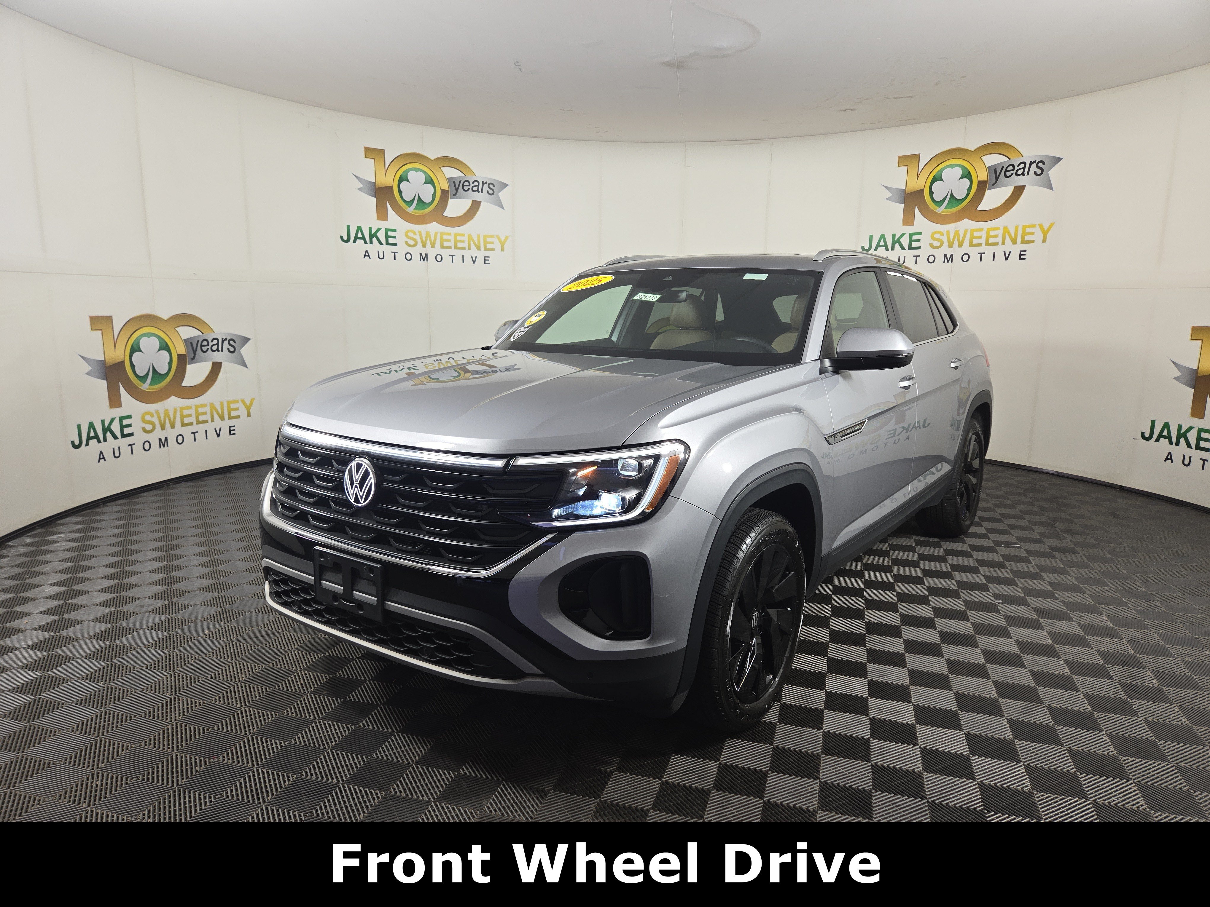 Used 2025 Volkswagen Atlas Cross Sport 2.0T SE w/Technology SUV