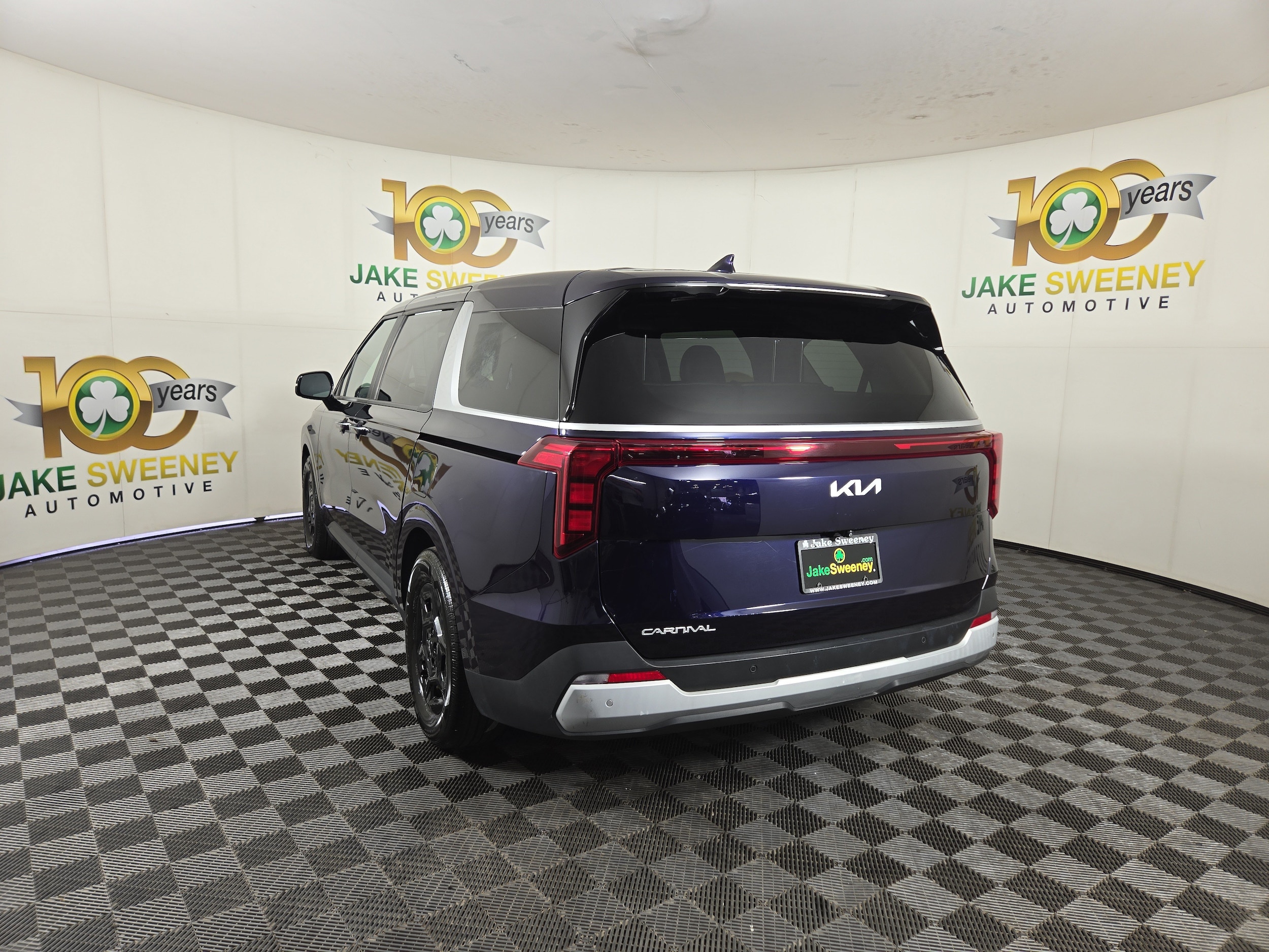2025 Kia Carnival LXS - Photo 6