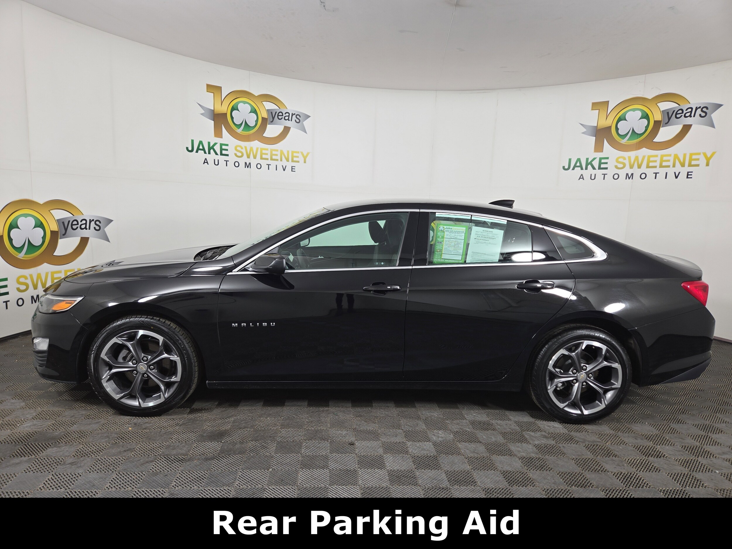 2024 Chevrolet Malibu 1LT photo 4