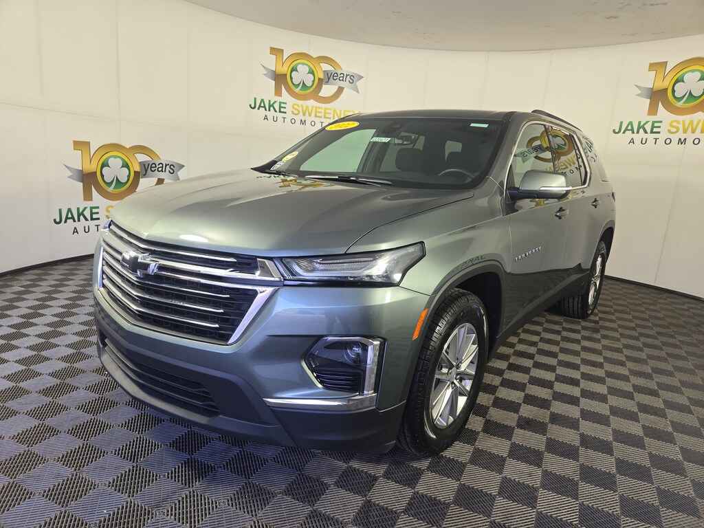 Used 2022 Chevrolet Traverse LT Cloth SUV