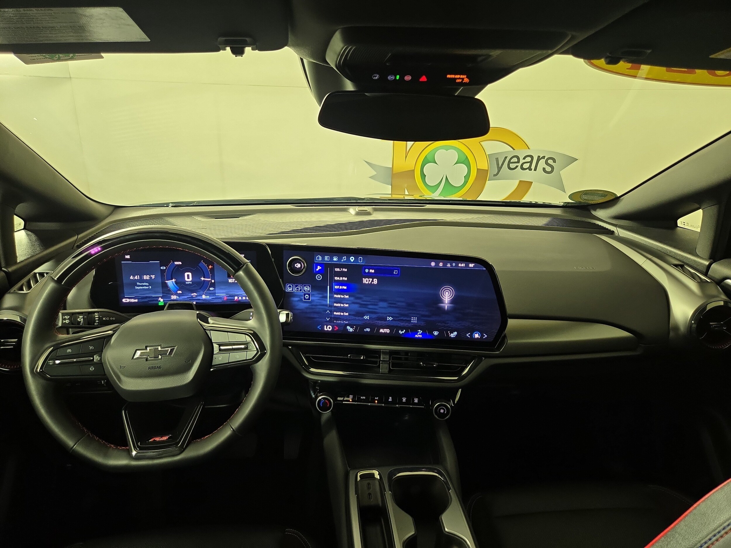 2023 Chevrolet Silverado 1500 LT - Photo 13