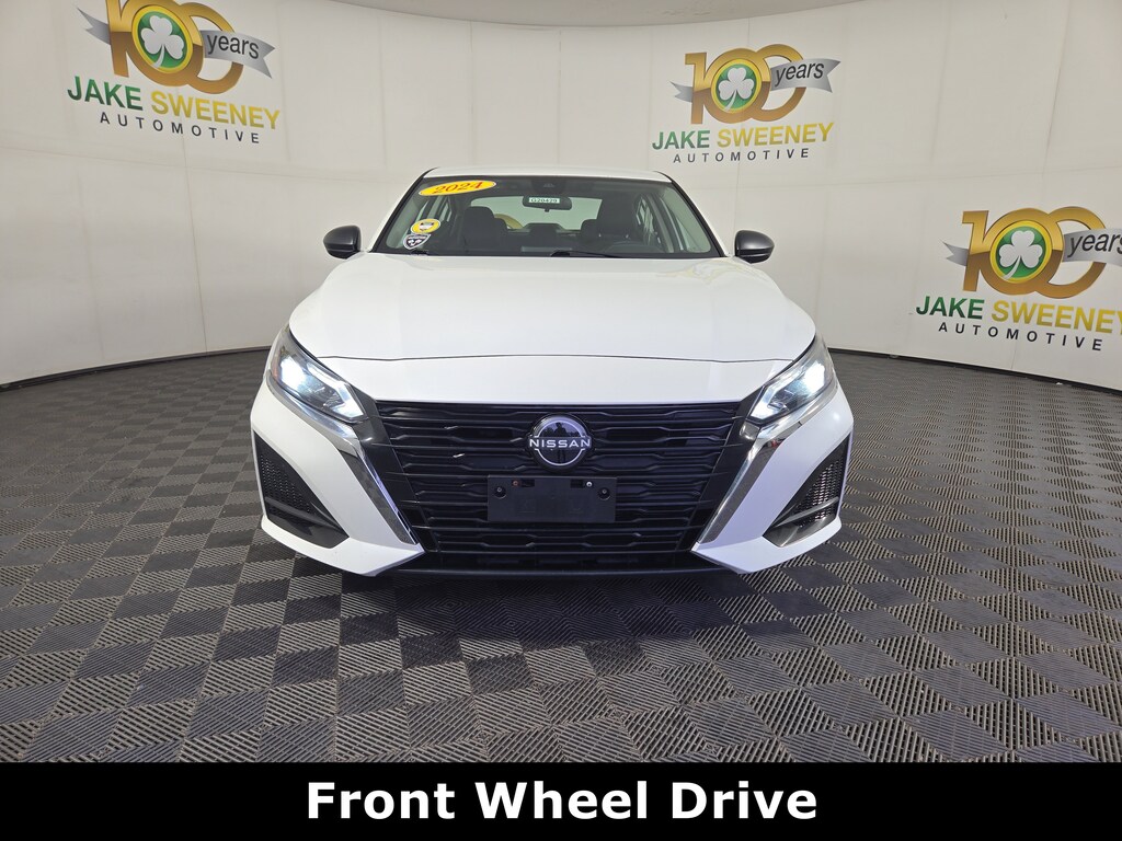 Used 2024 Nissan Altima 2.5 SV Sedan