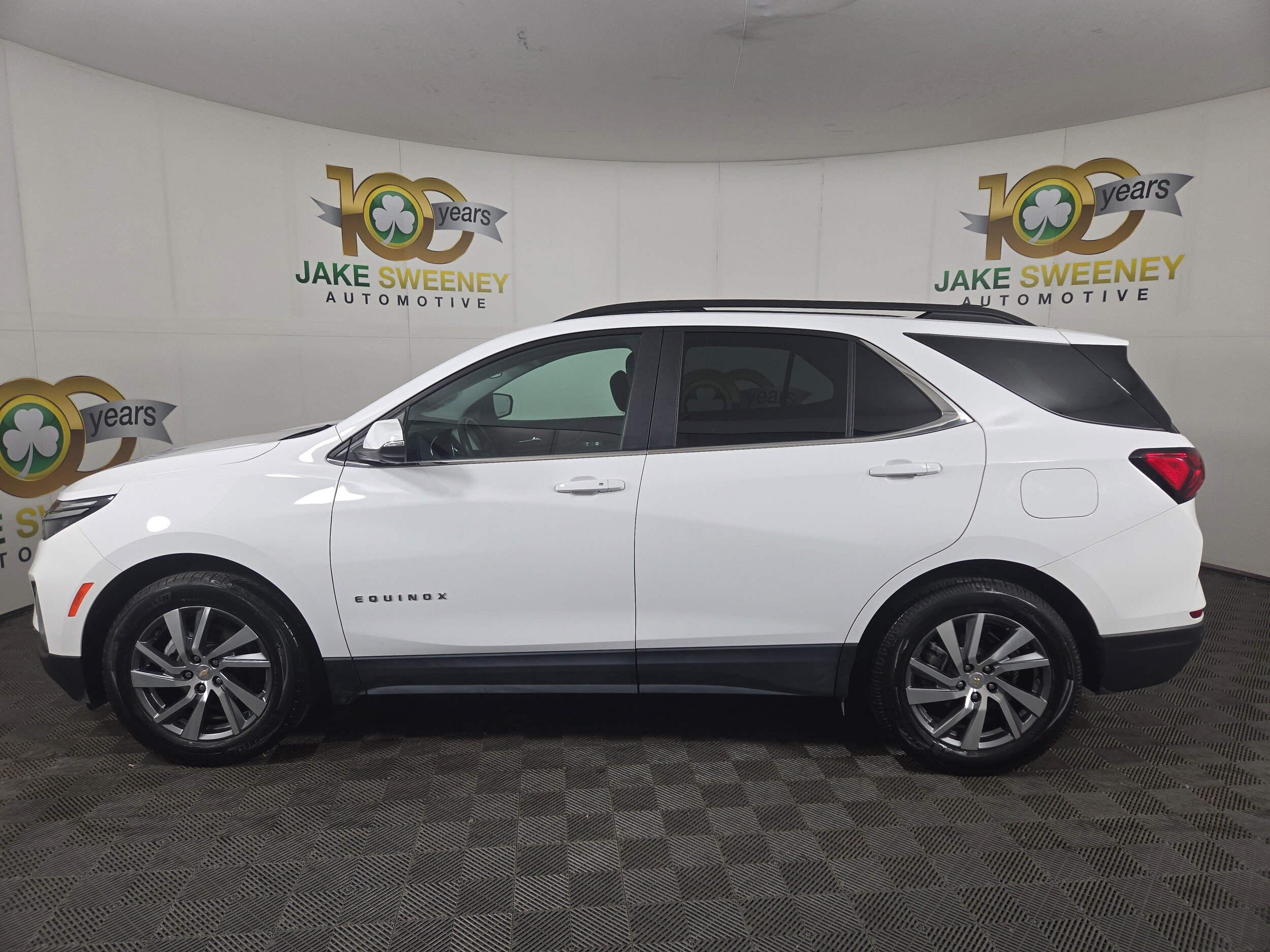 2022 Chevrolet Equinox LT photo 4