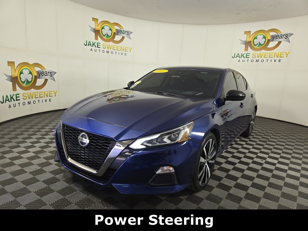 Used 2022 Nissan Altima SR FWD Sedan