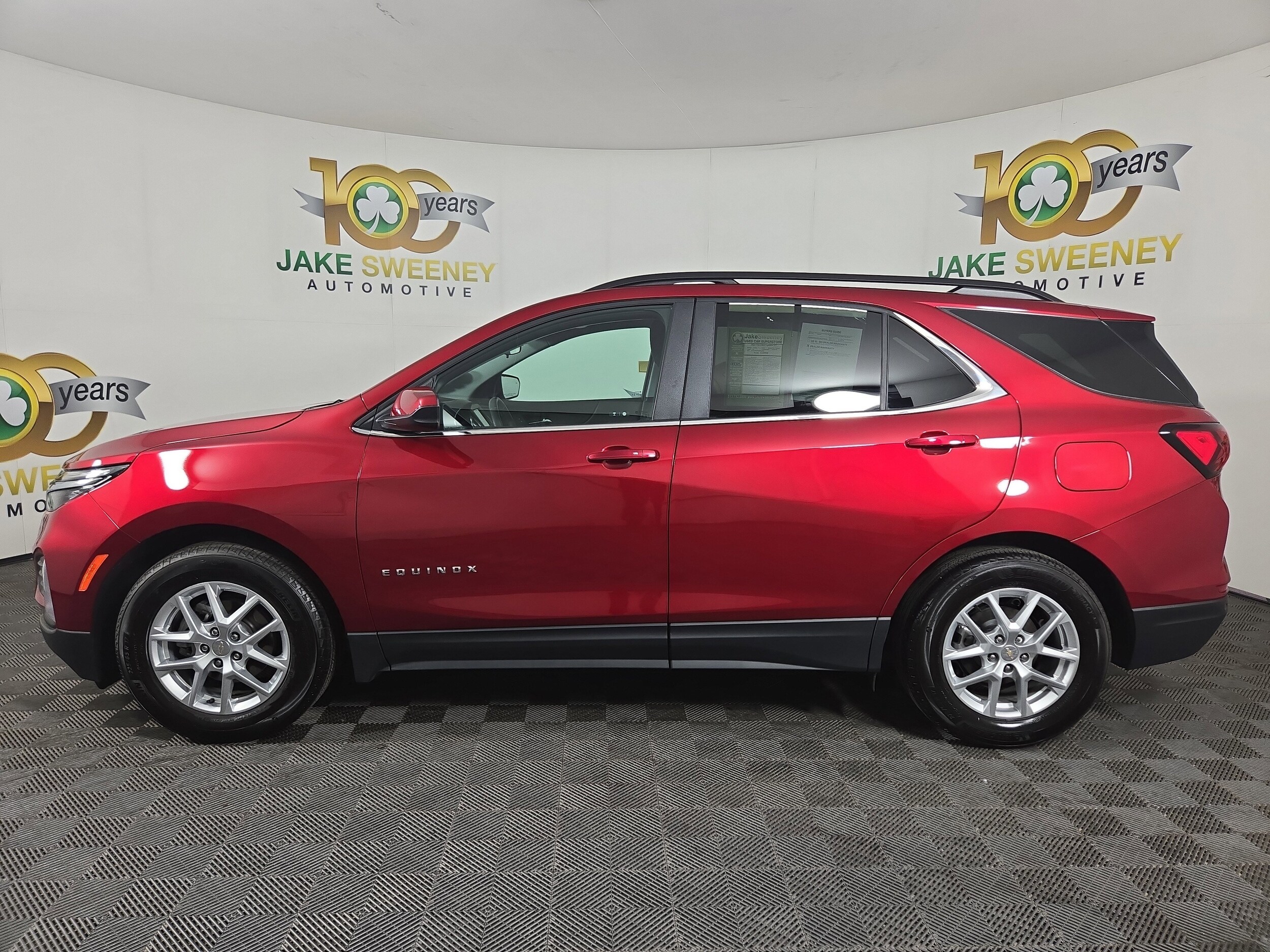 2024 Chevrolet Equinox LT photo 4