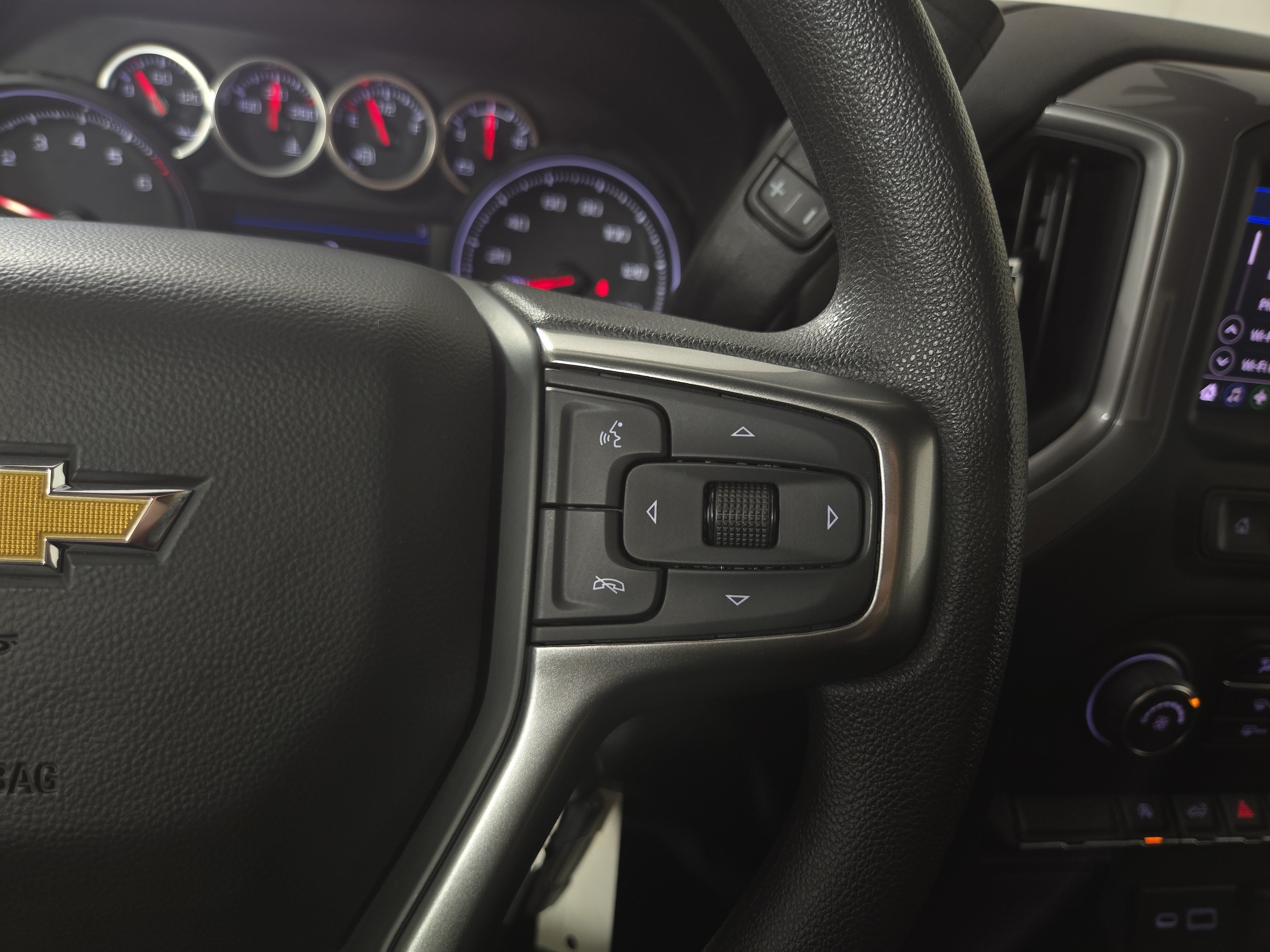 2022 Chevrolet Silverado 1500 Limited Custom - Photo 16