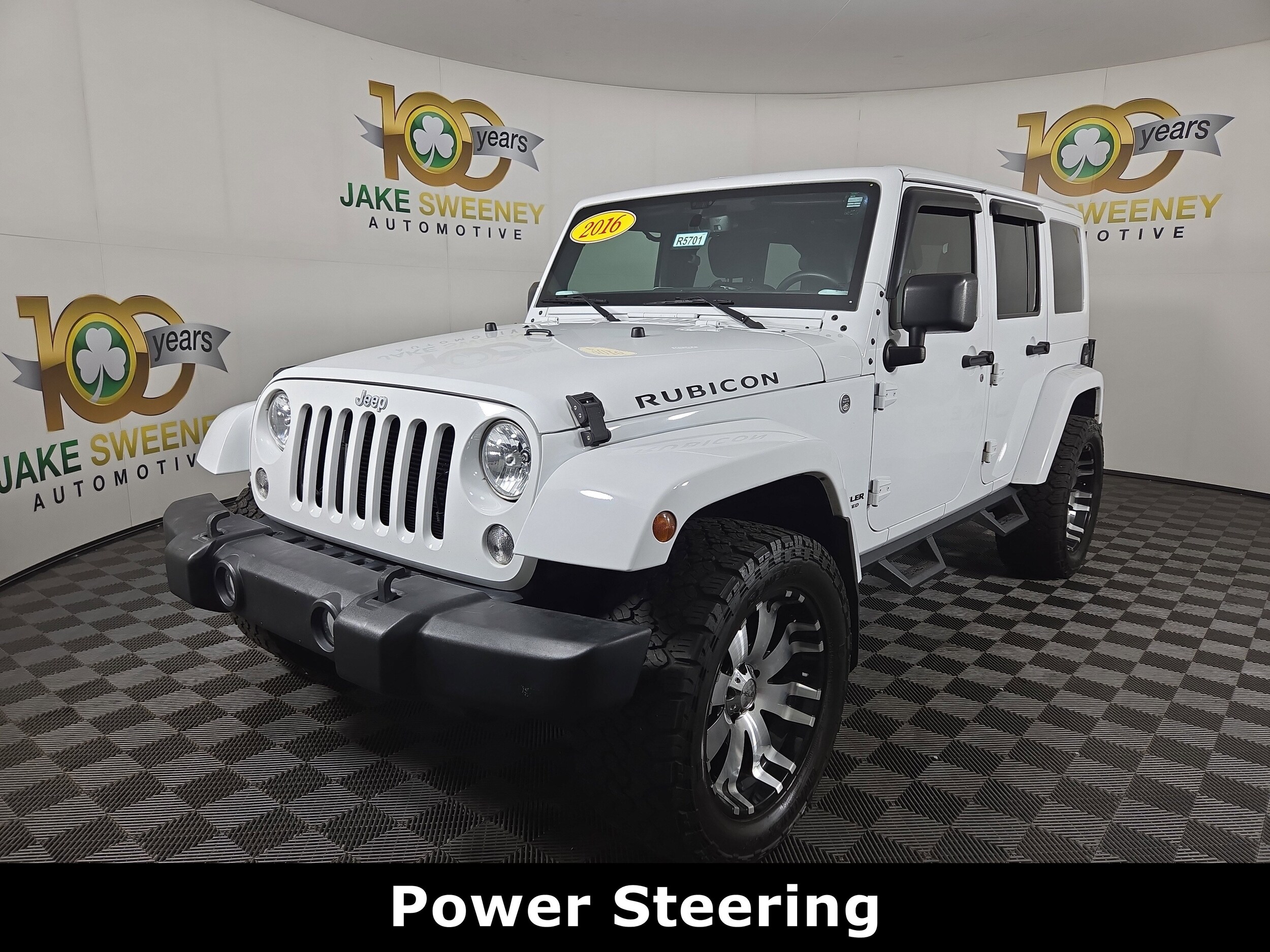 2016 Jeep Wrangler Unlimited Rubicon photo 3