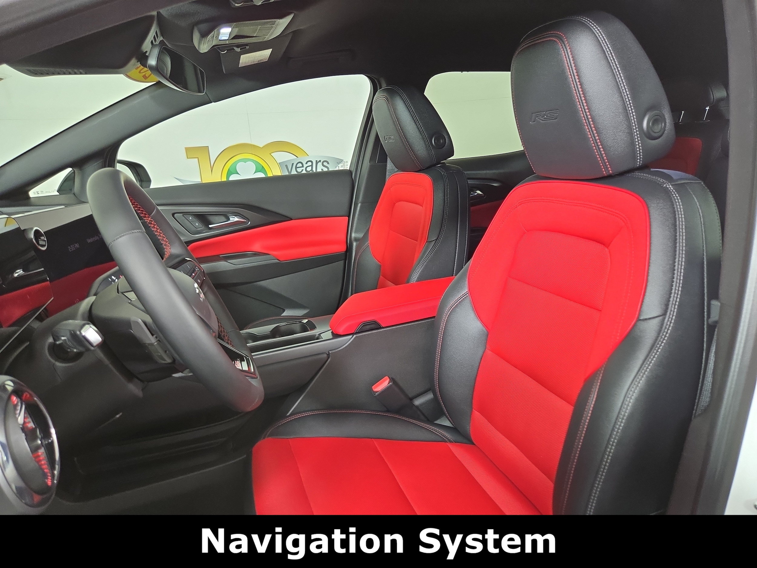 2024 Chevrolet Equinox EV RS - Photo 11