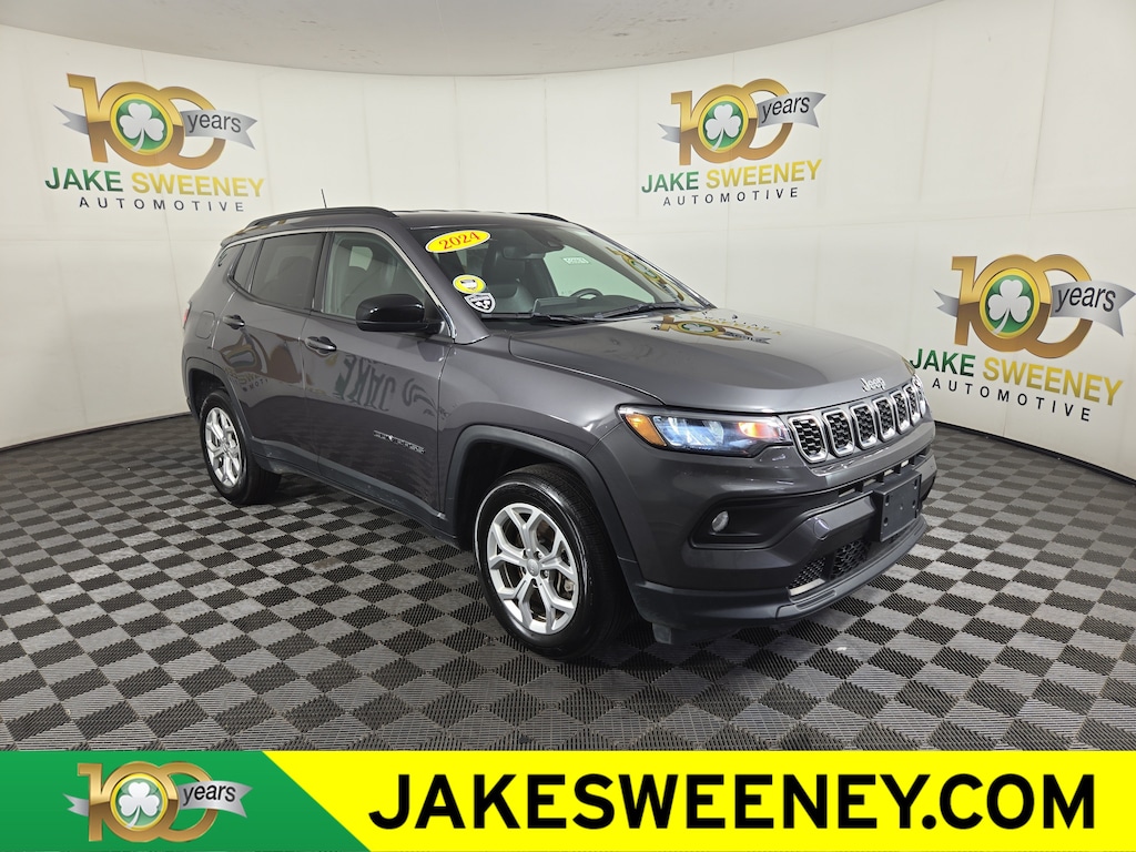 Used 2024 Jeep Compass Latitude SUV