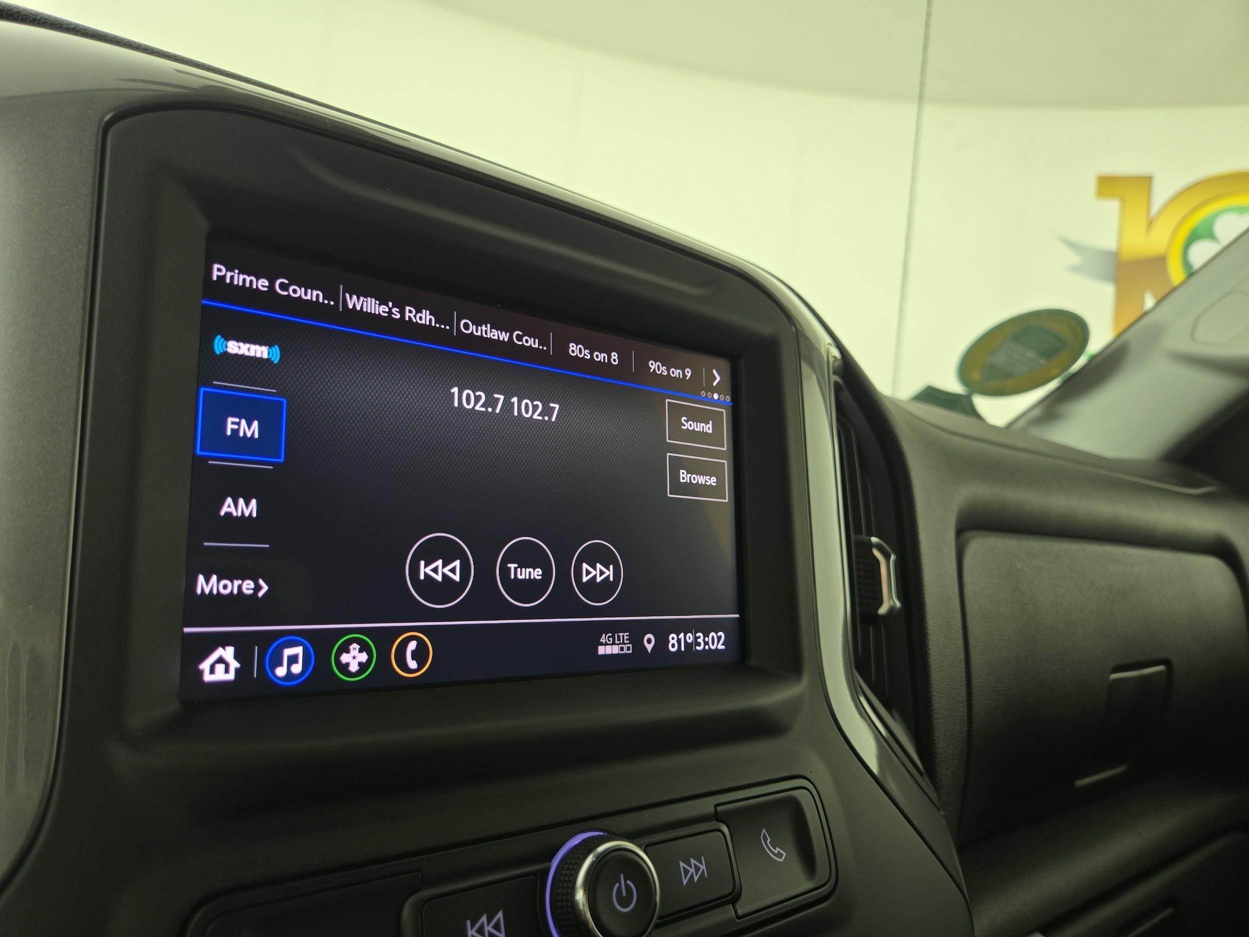 2022 Chevrolet Silverado 1500 Limited Custom - Photo 19