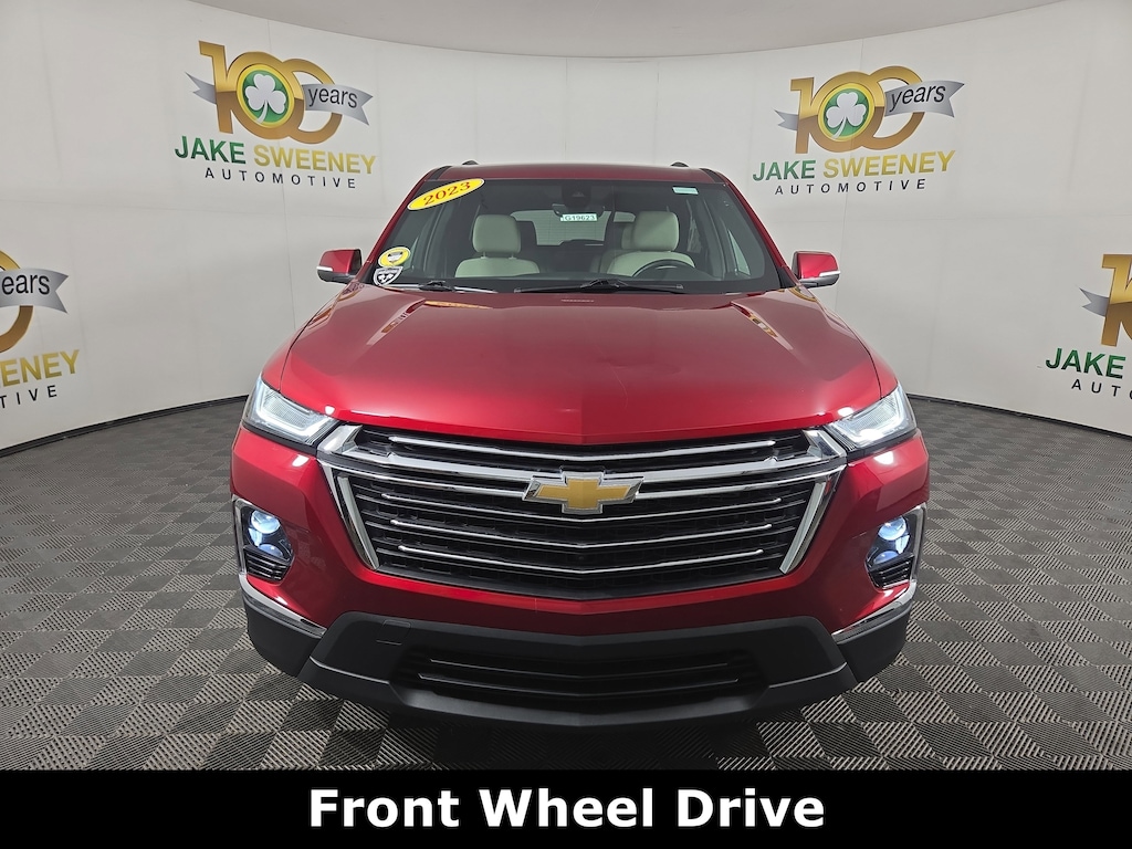 Used 2023 Chevrolet Traverse LT Cloth SUV