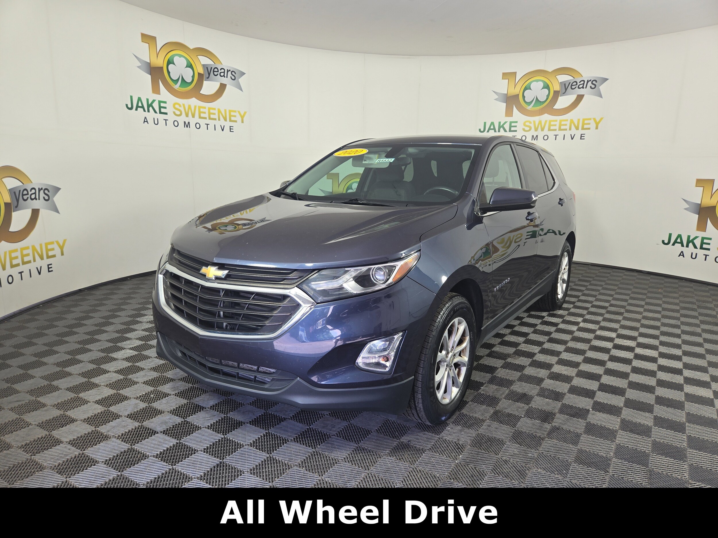 2018 Chevrolet Equinox LT photo 3