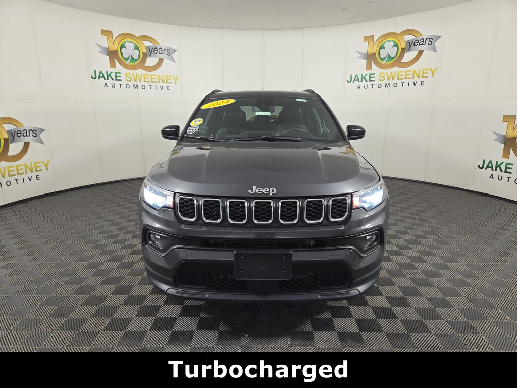 Used 2024 Jeep Compass Latitude SUV