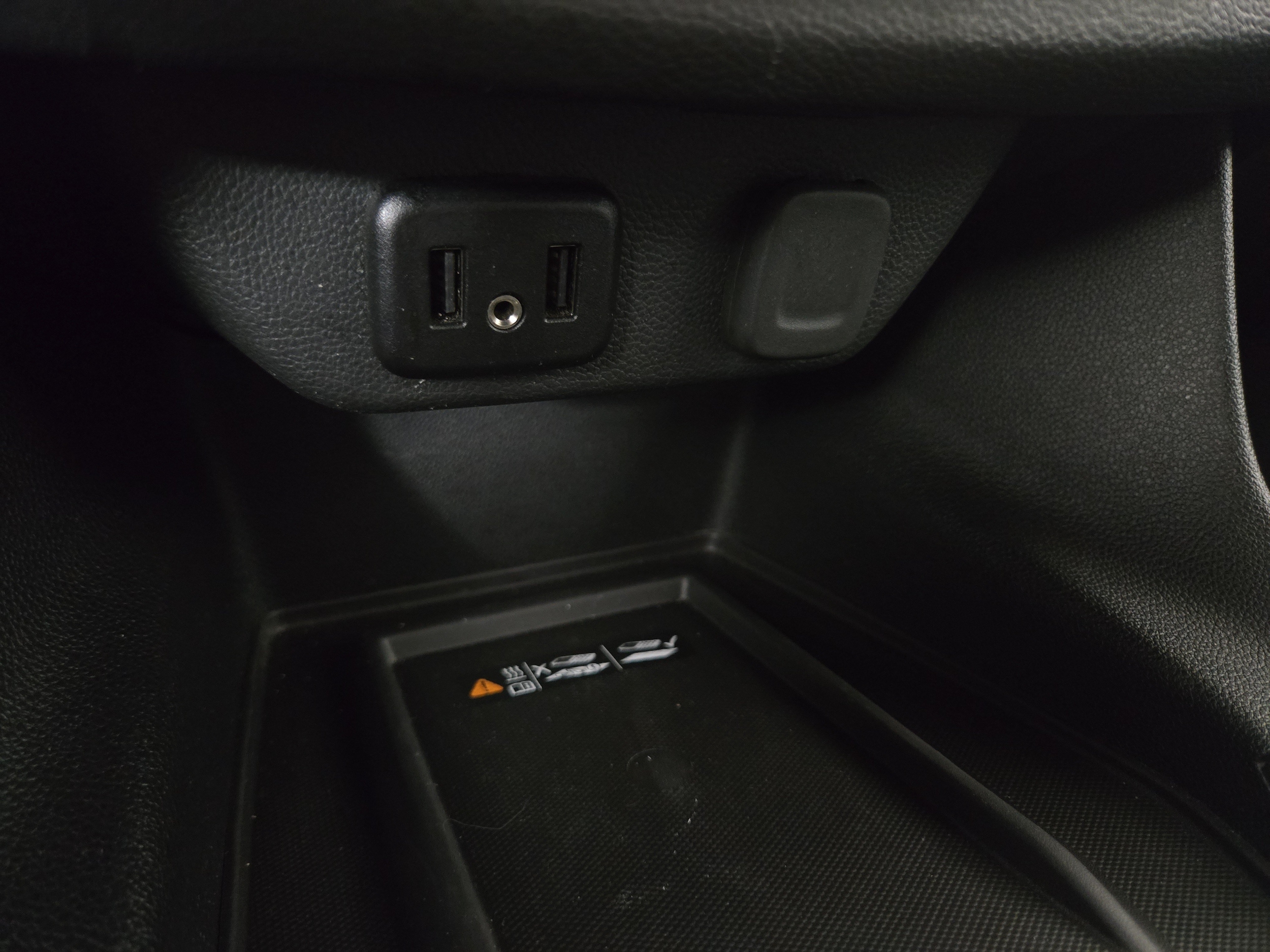 2023 Chevrolet Traverse 1LT - Photo 28