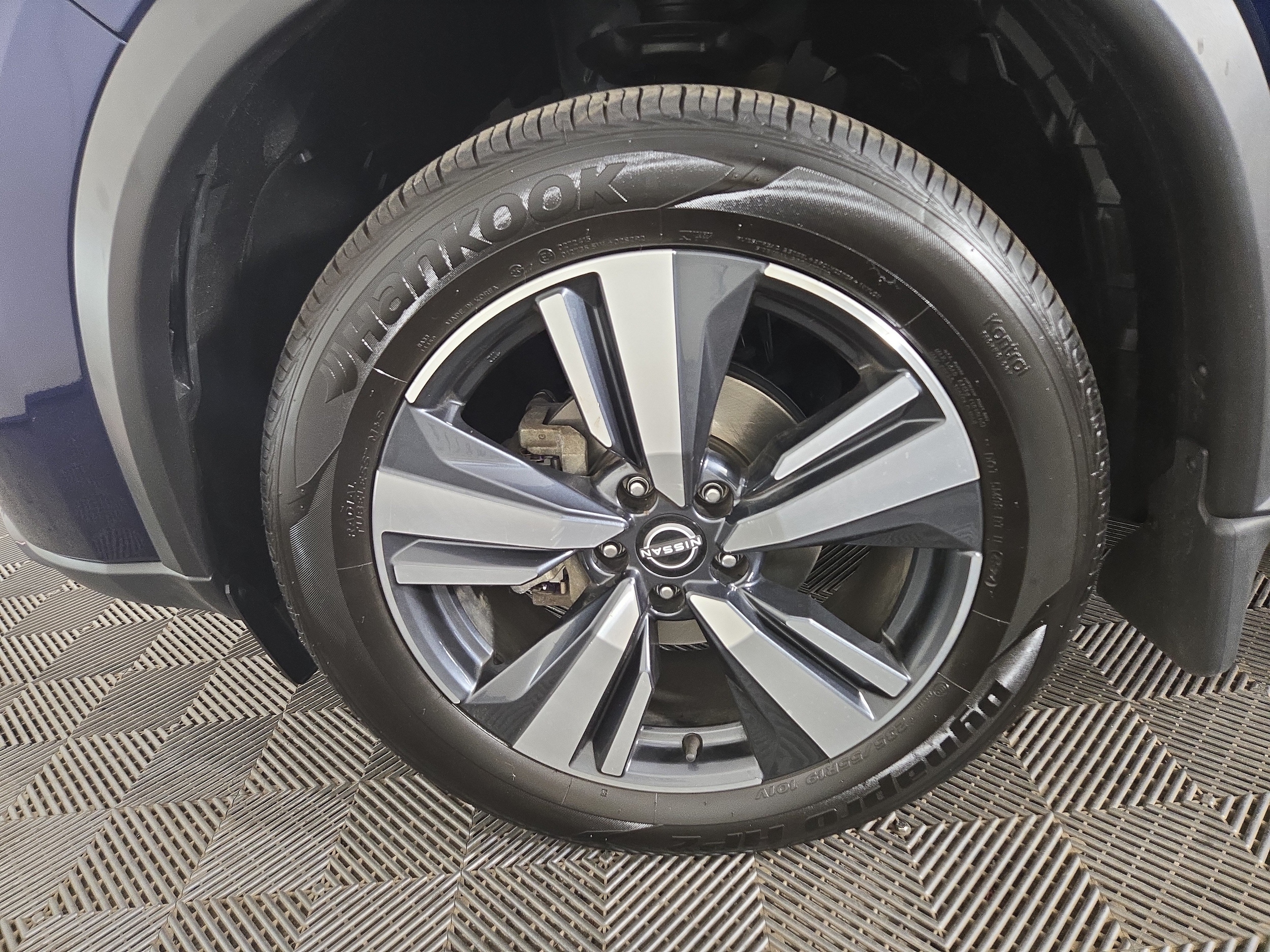 2024 Nissan Rogue SL - Photo 34