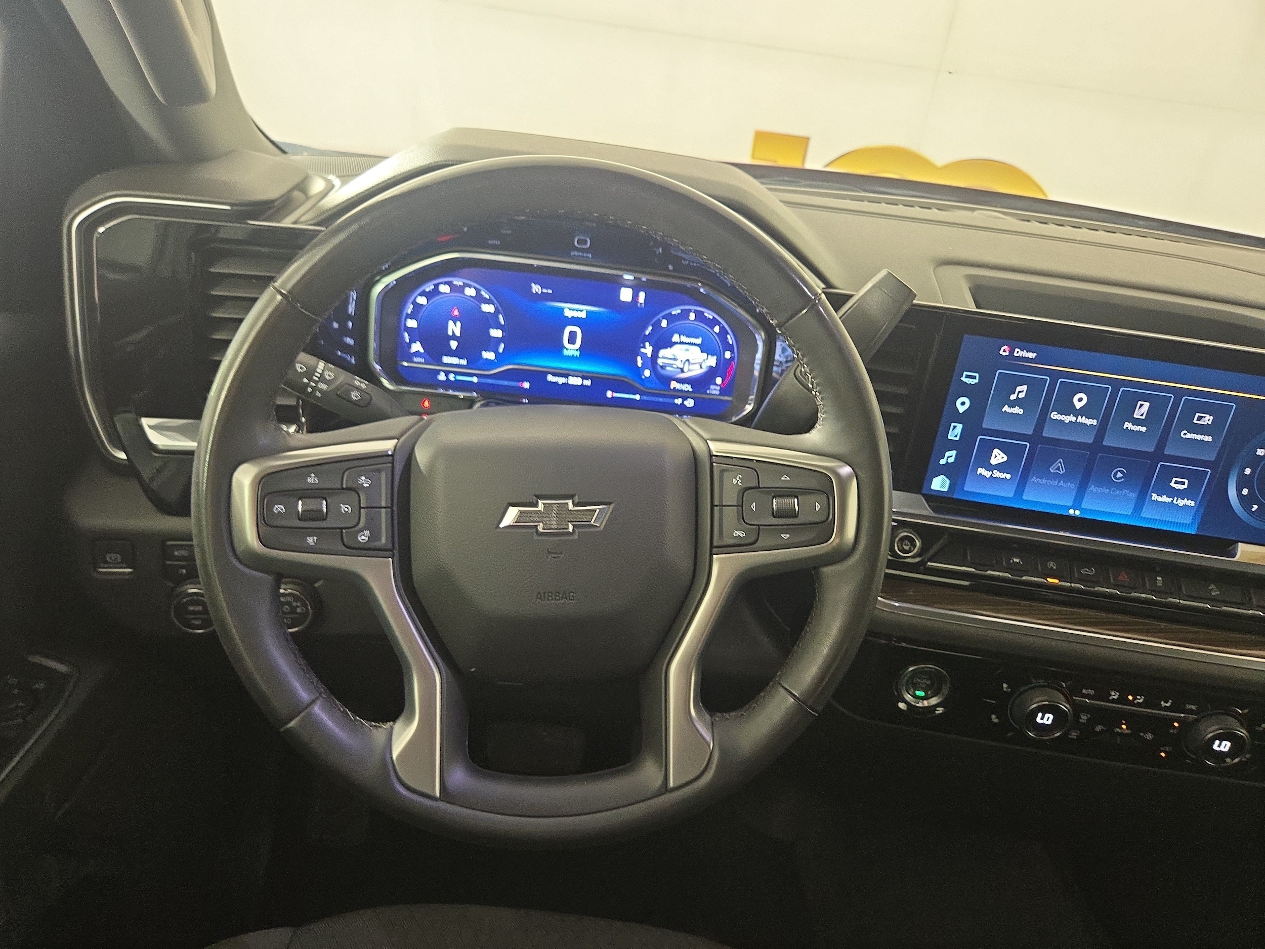 2023 Chevrolet Silverado 1500 RST - Photo 14