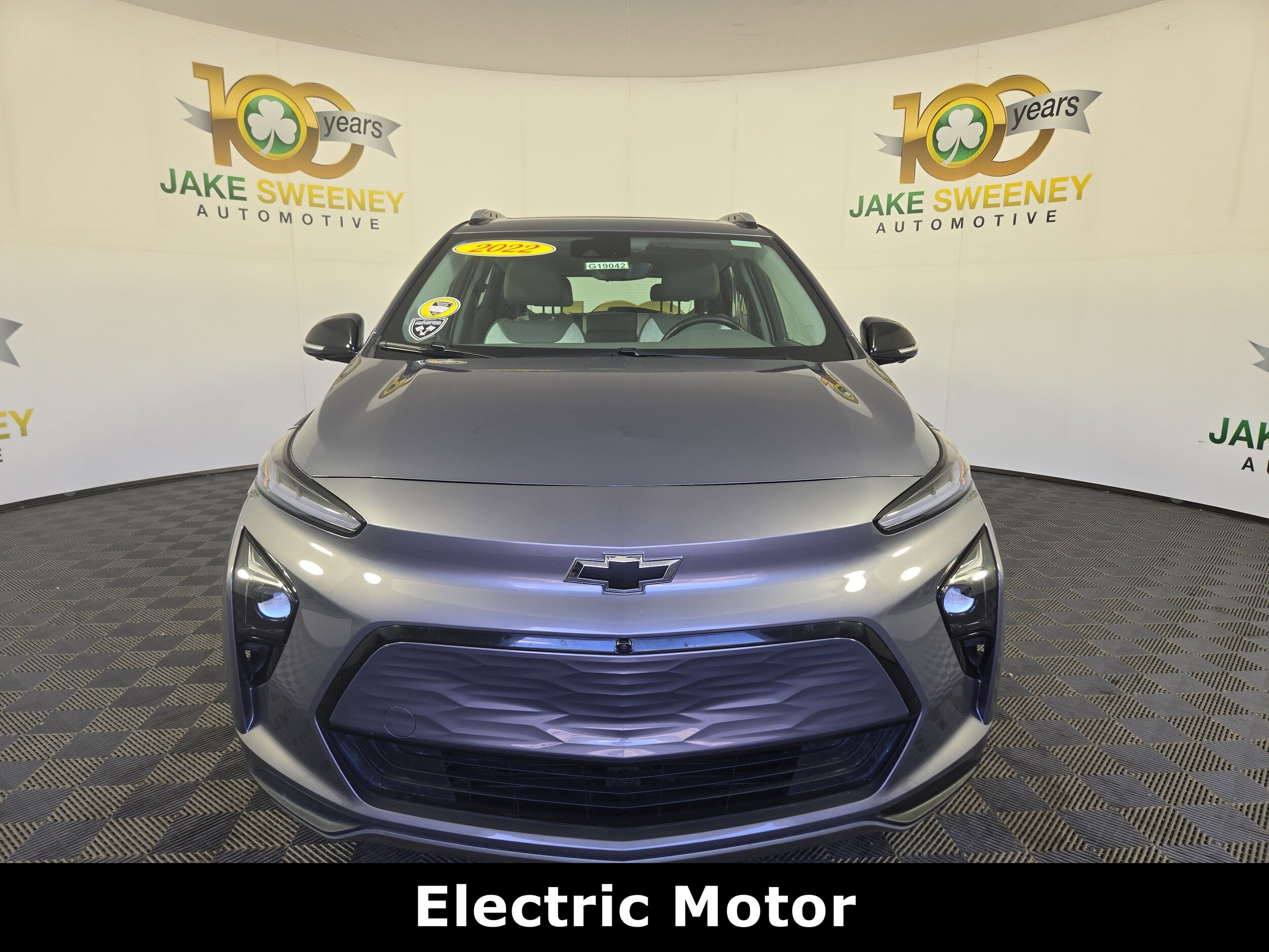 2022 Chevrolet Bolt EUV Premier photo 2