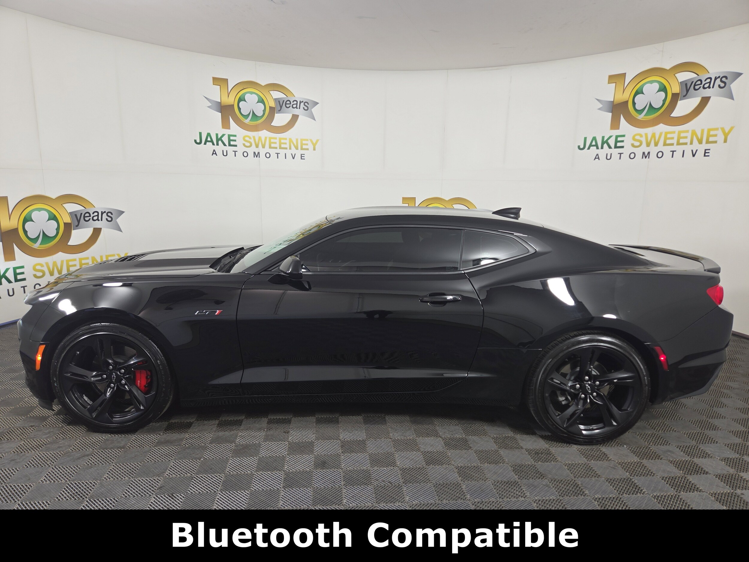 2021 Chevrolet Camaro LT1 photo 4