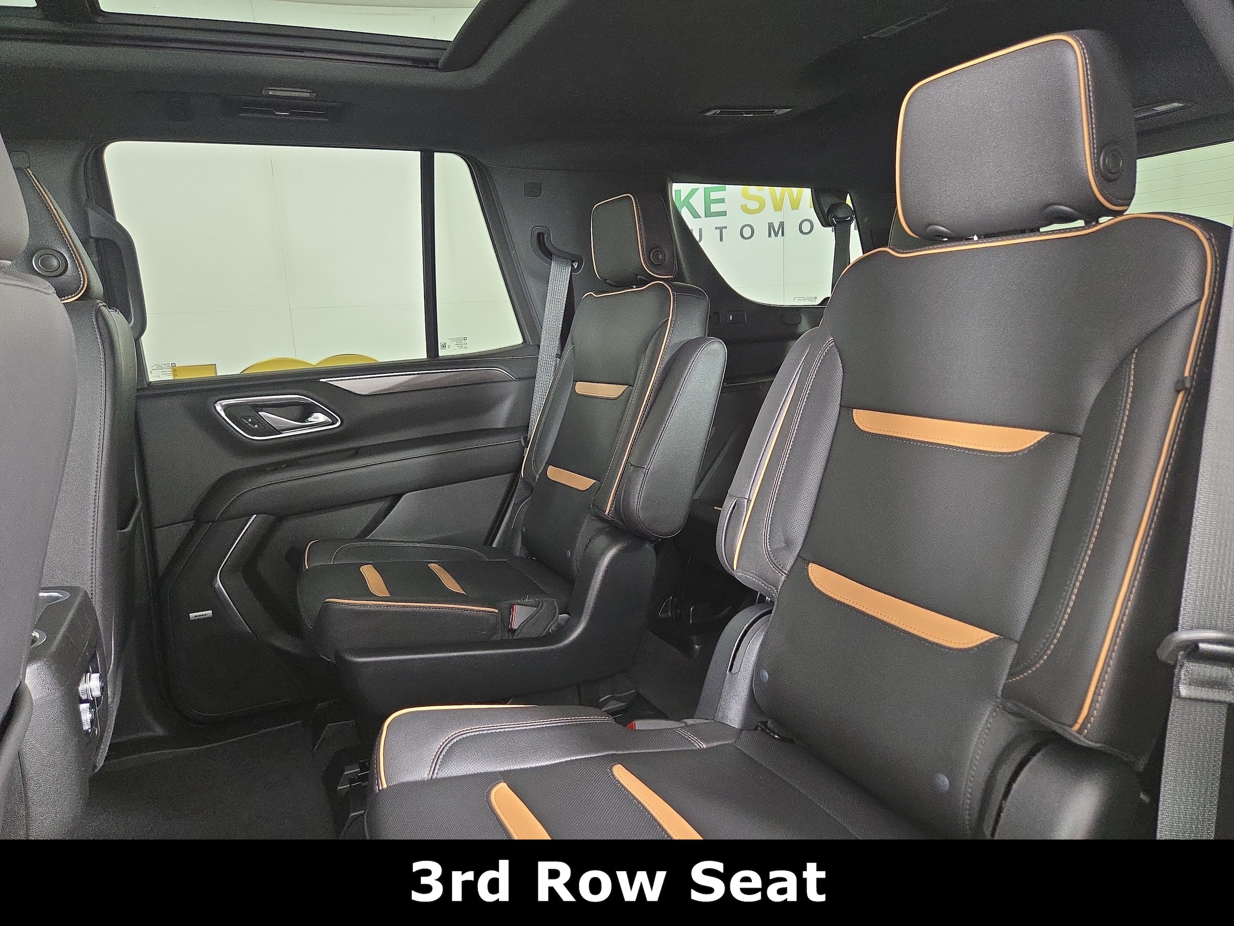 2023 GMC Yukon AT4 - Photo 12