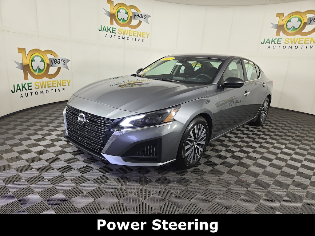 Used 2024 Nissan Altima 2.5 SV Sedan