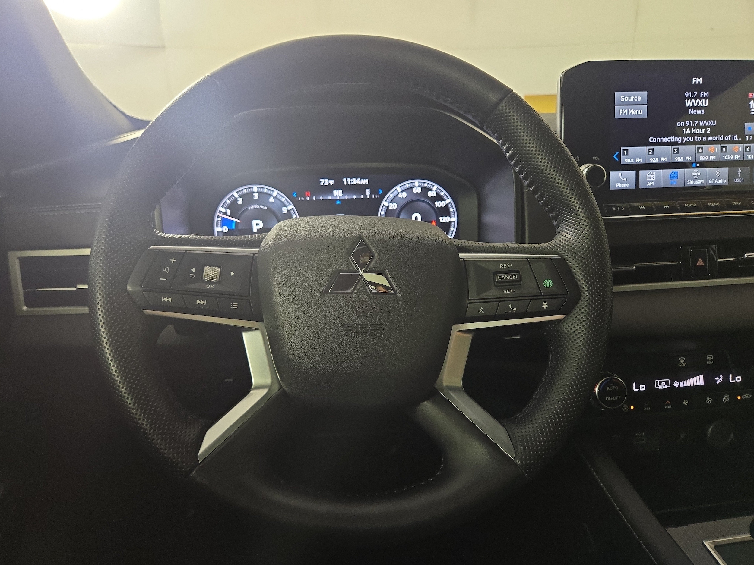 2024 Mitsubishi Outlander SEL Black Edition - Photo 15