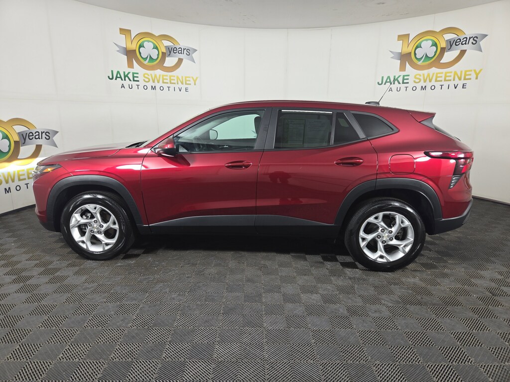 Used 2024 Chevrolet Trax LS SUV