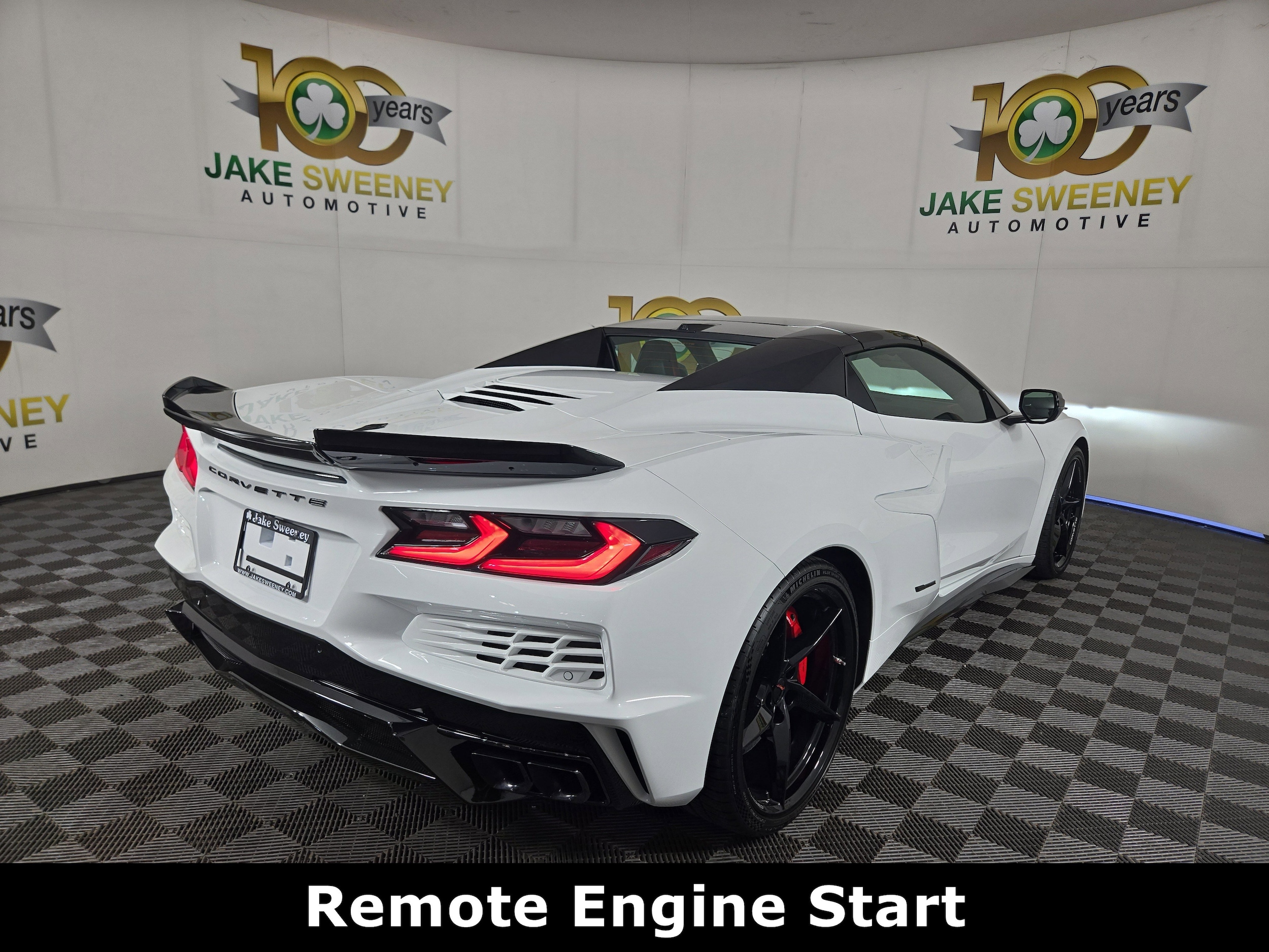 2025 Chevrolet Corvette 2LZ - Photo 7