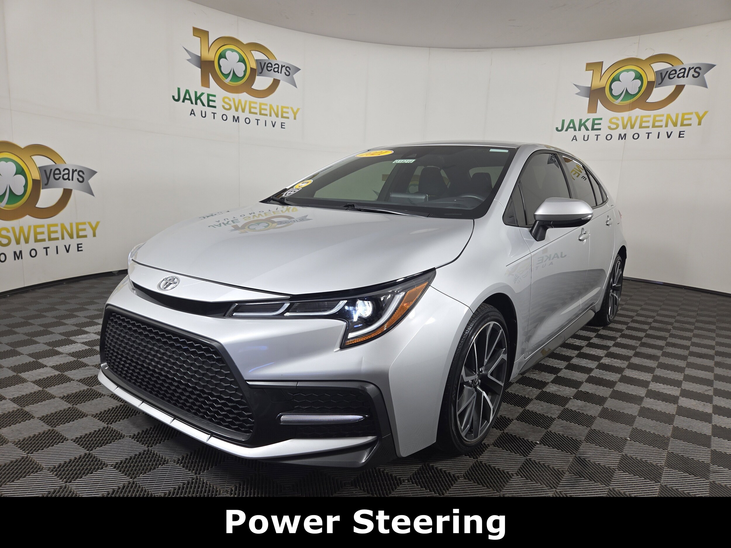 2021 Toyota Corolla SE photo 3