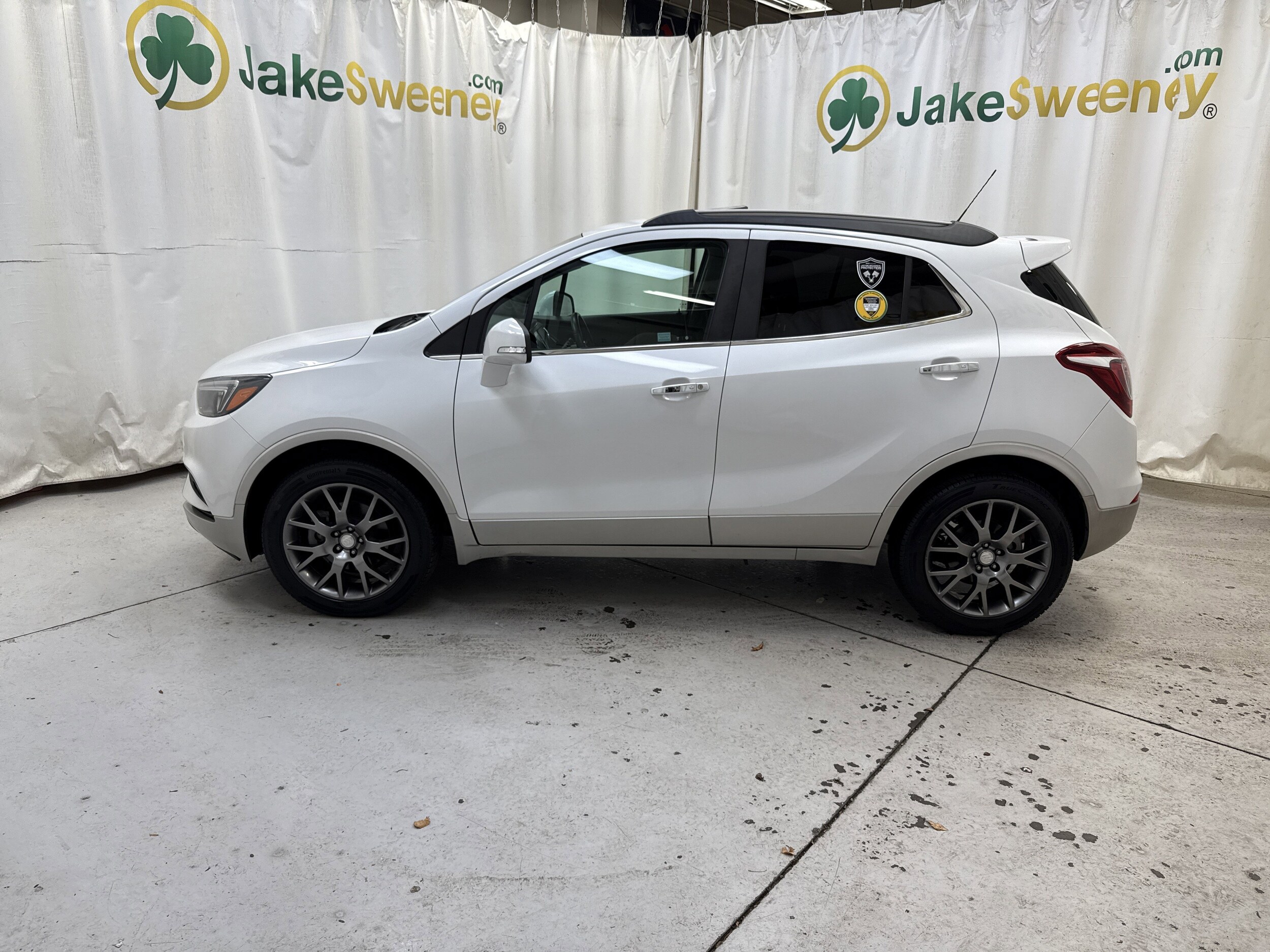 2019 Buick Encore Sport Touring photo 3