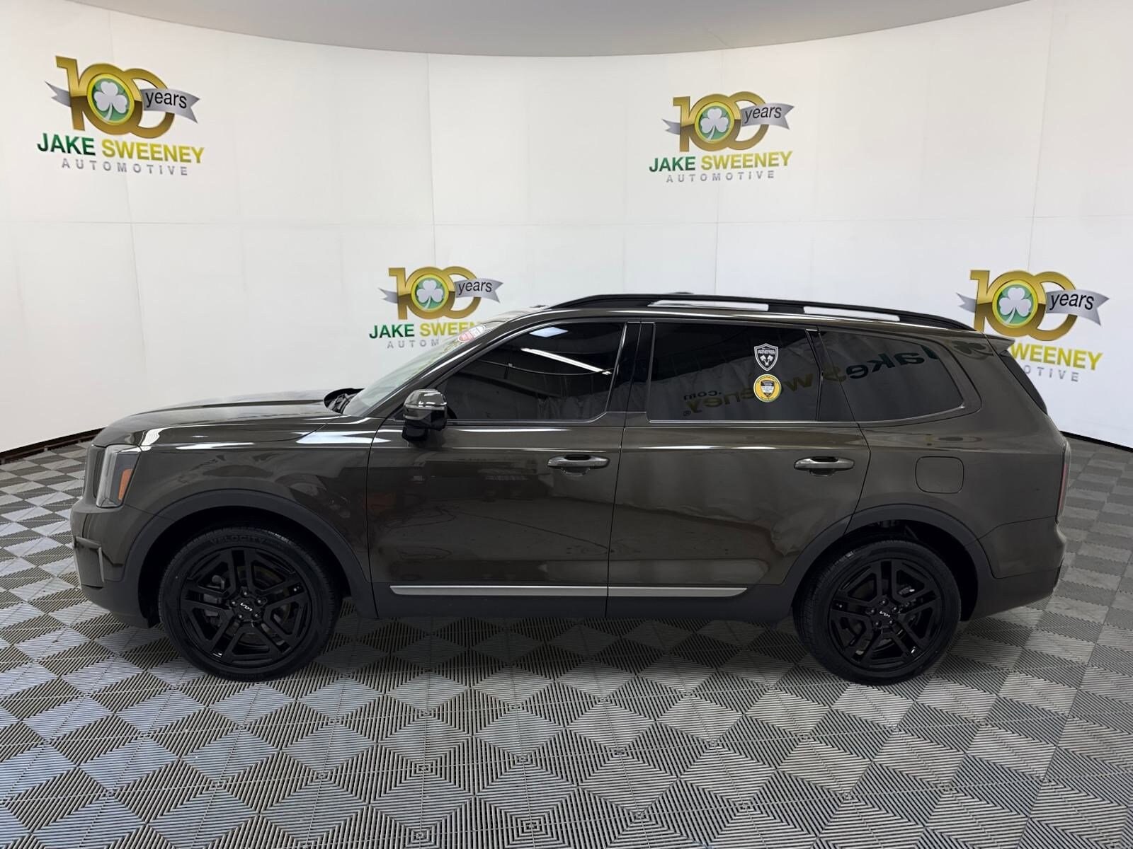 2023 Kia Telluride SX X-Line photo 3