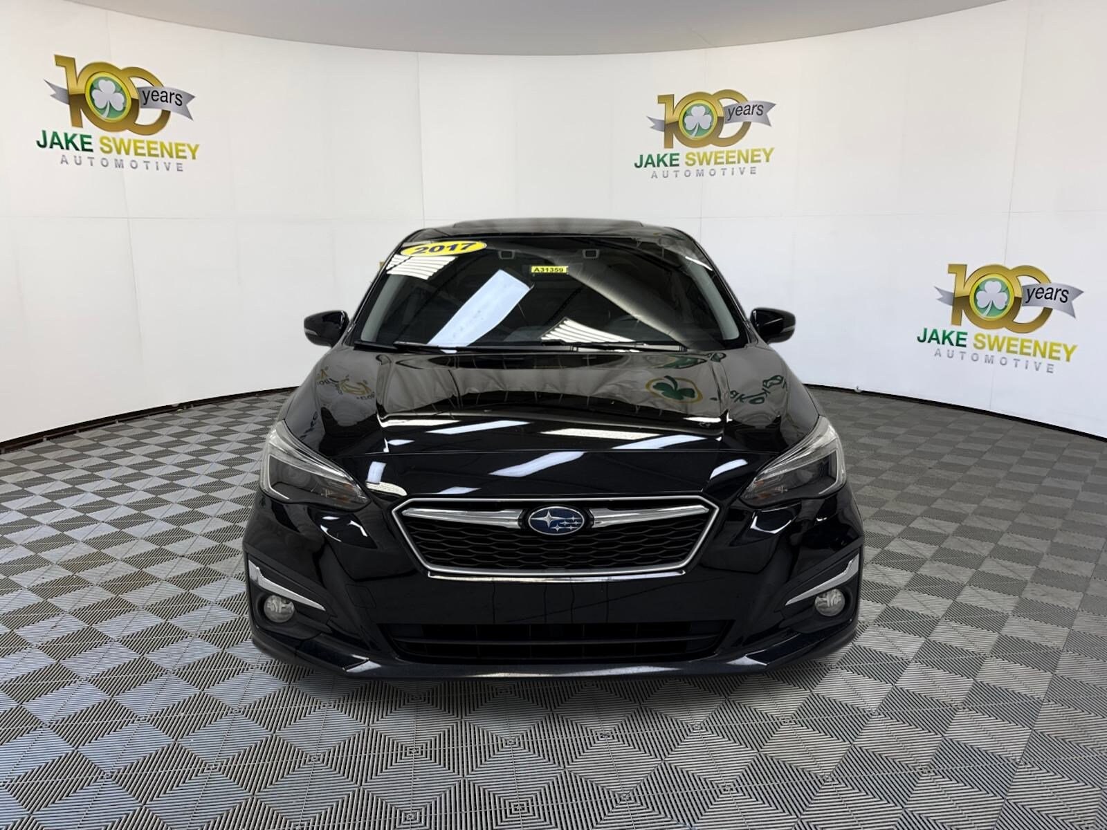 2017 Subaru Impreza 2.0i Limited photo 2