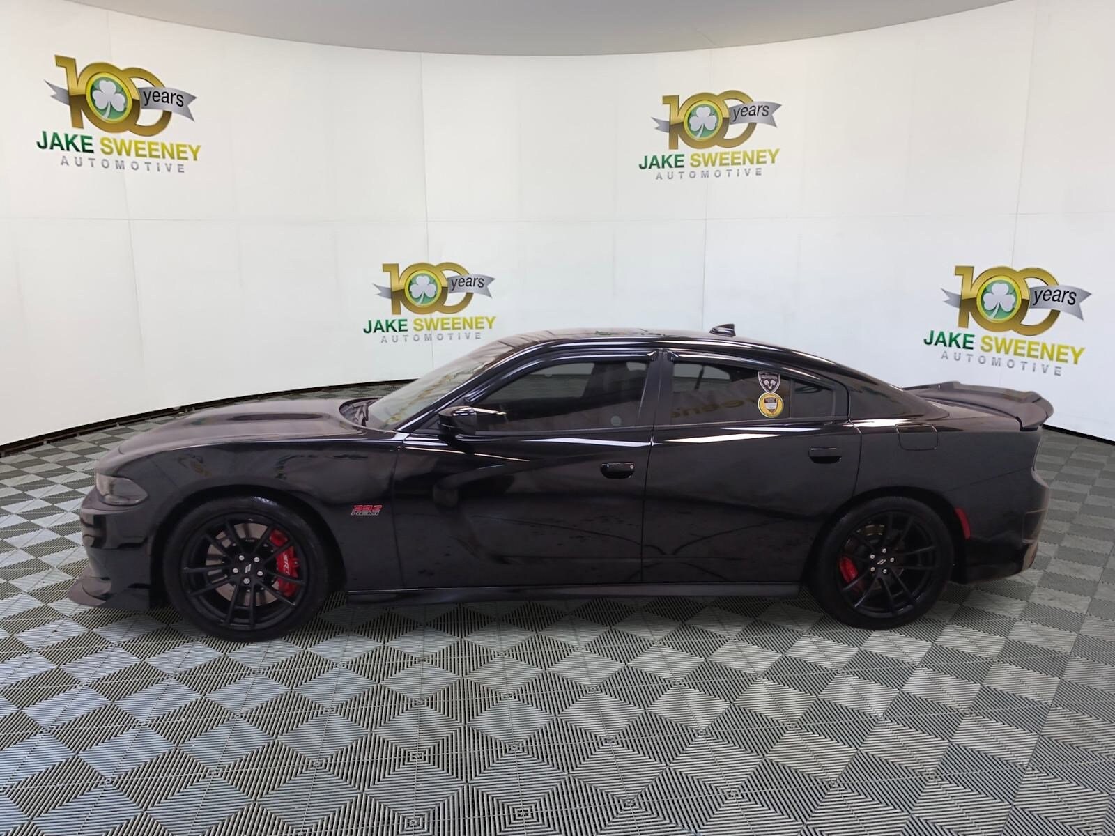 2023 Dodge Charger Scat Pack Daytona photo 3