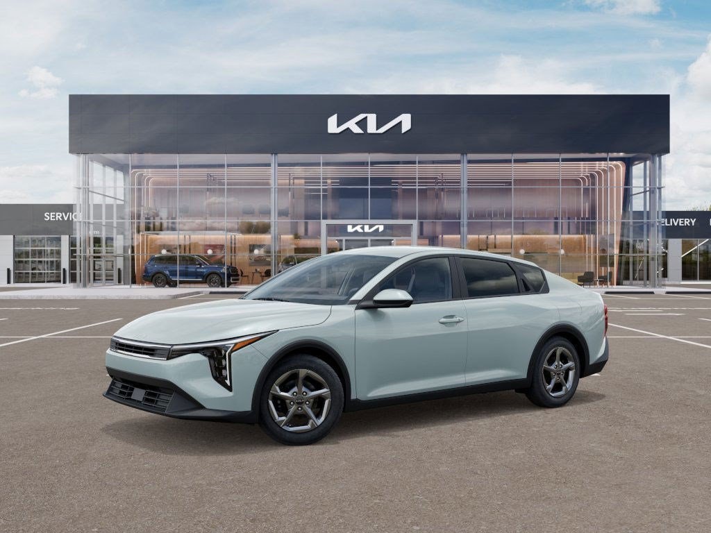 New 2026 Kia K4 LXS Sedan