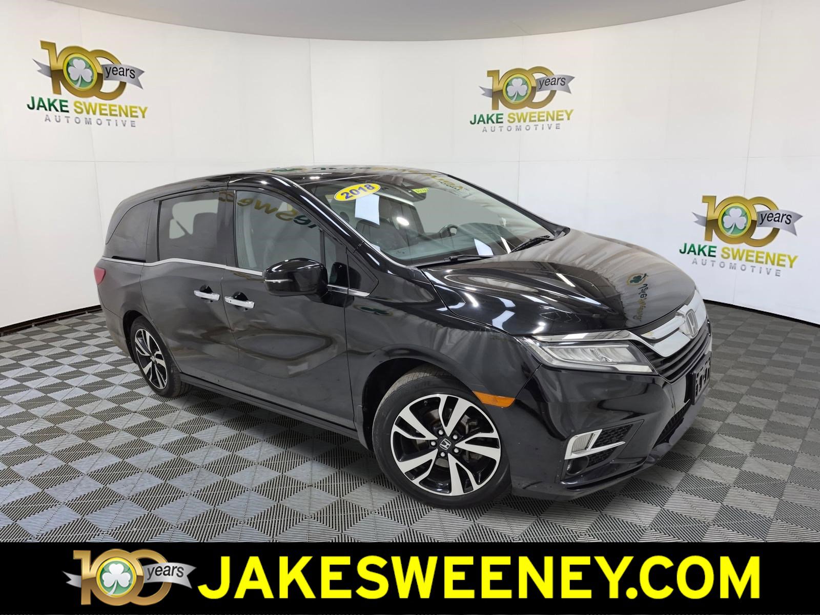 2018 Honda Odyssey Elite's photo