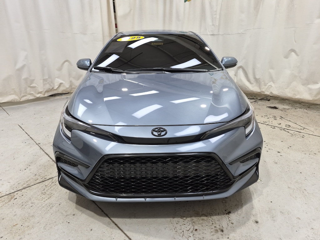 Used 2025 Toyota Corolla SE Sedan