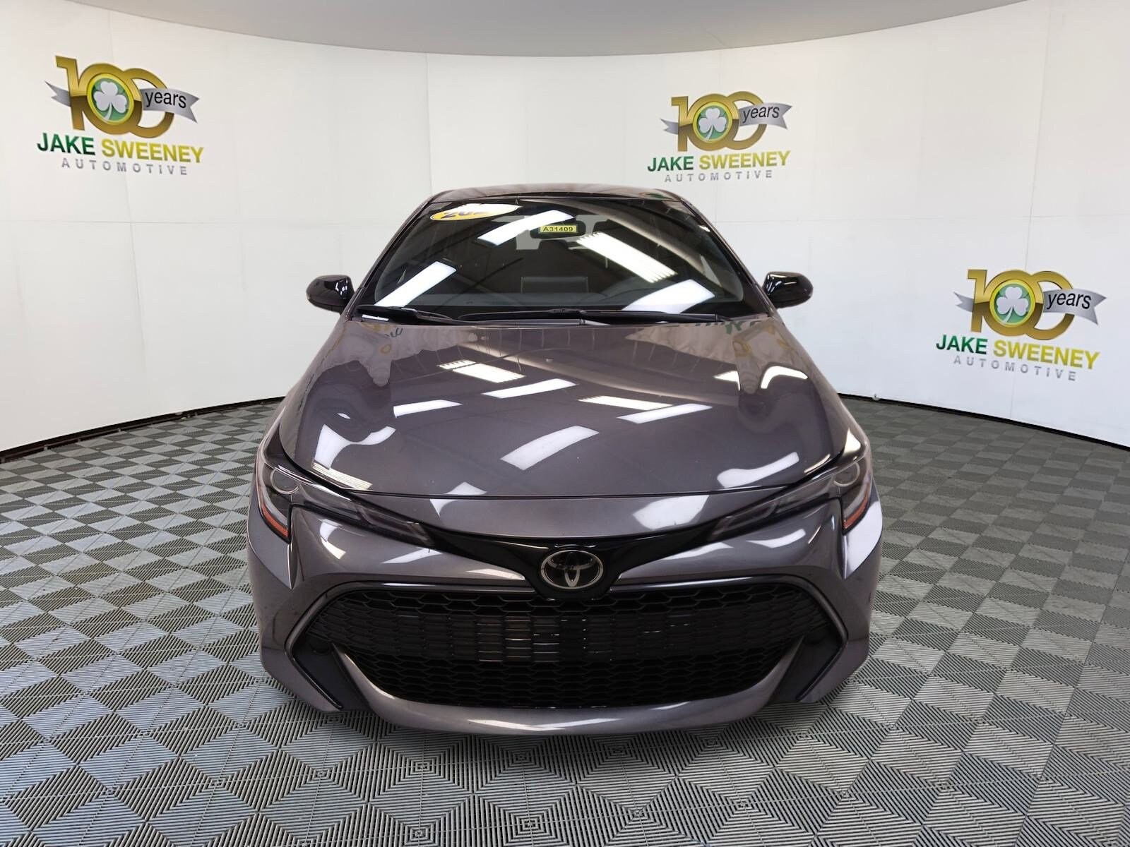 2021 Toyota Corolla SE photo 2