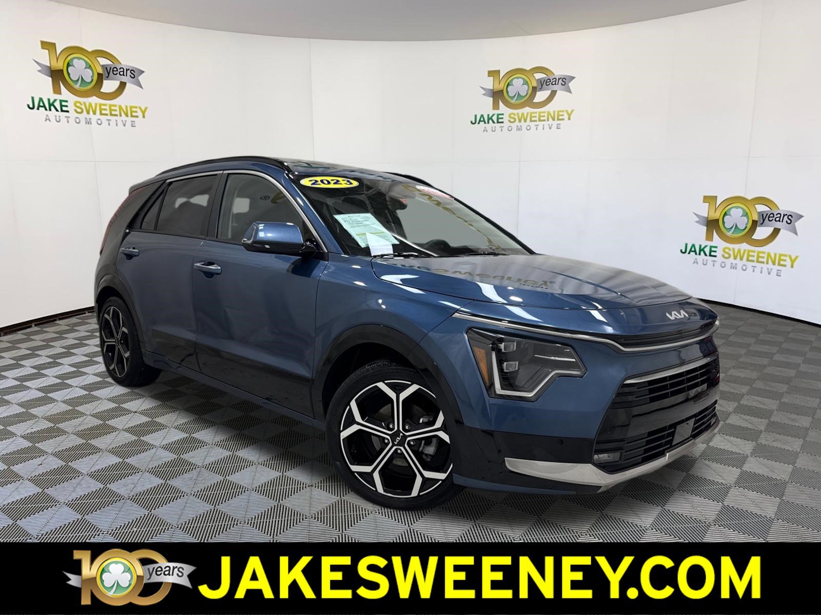 2023 Kia Niro SX Touring PHEV's photo