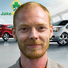 Staff member Tom Pratt from ID_8f26d6b81f61