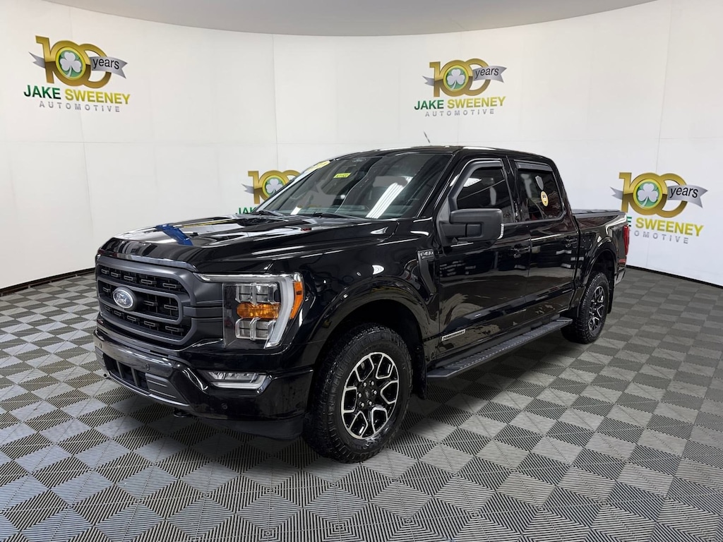 Used 2021 Ford F-150 XLT Truck SuperCrew Cab