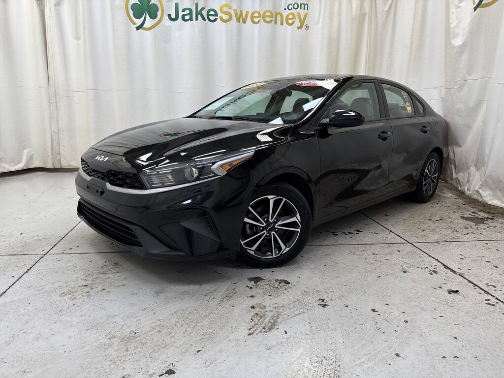 Used 2023 Kia Forte LXS Sedan