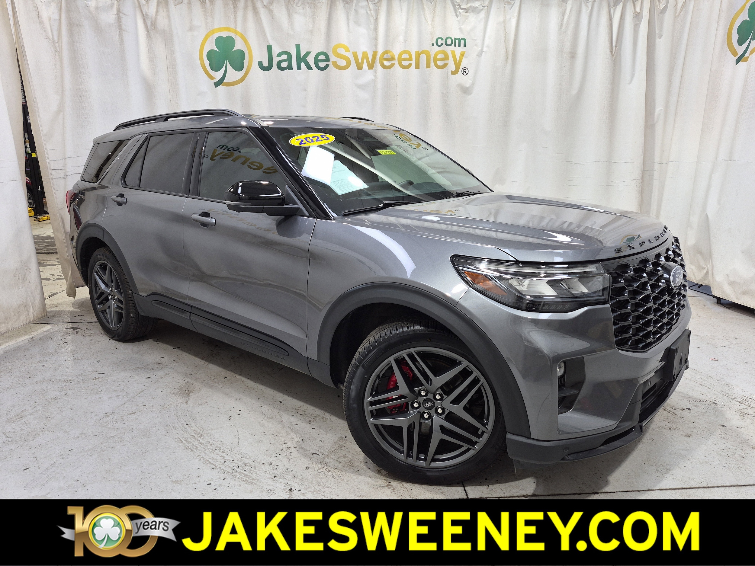 2025 Ford Explorer ST 4WD (PL535)'s photo
