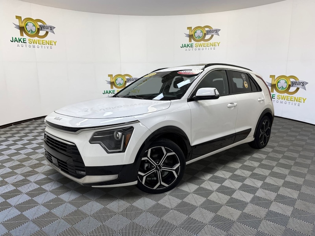 Certified 2023 Kia Niro EX Touring SUV