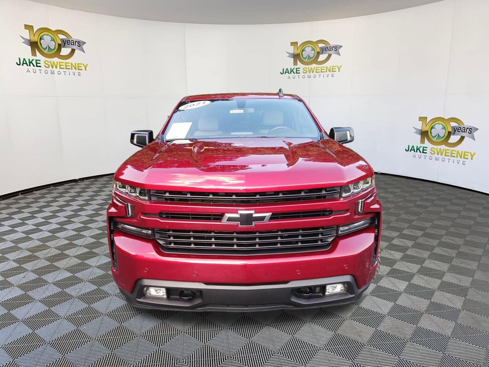 2021 Chevrolet Silverado 1500 RST photo 2