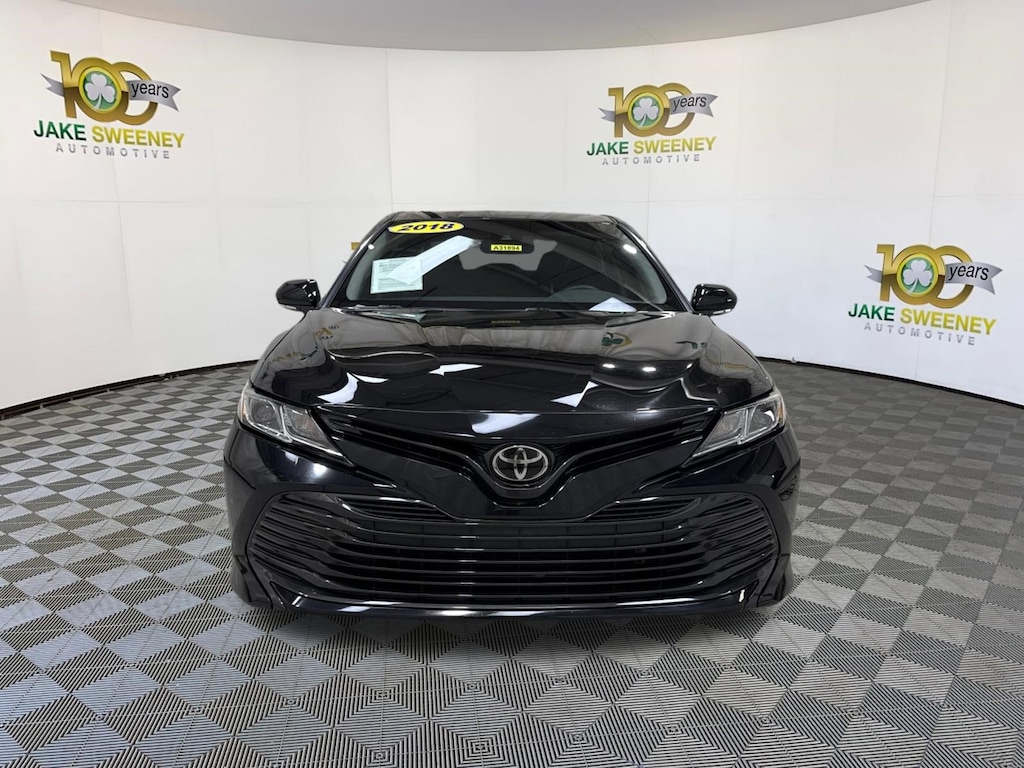 Used 2018 Toyota Camry LE Sedan
